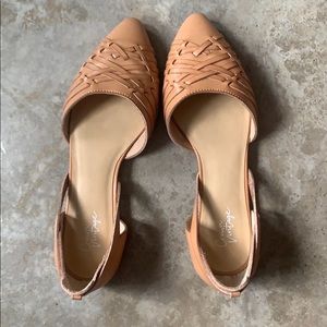 Never been worn tan flats